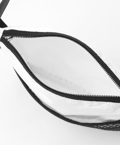 GLOBAL WORK（グローバルワーク）の「TRAVELサコッシュ【G.W.G.G】（バッグ・ホワイト）」の4枚目の写真