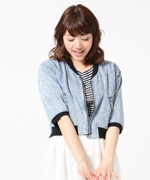 Heather（ヘザー）の「コンパクトブルゾン７分袖（ジャケット/アウター・レディース・ホワイト/ケミカル・ＦＲＥＥ）」の2枚目の写真