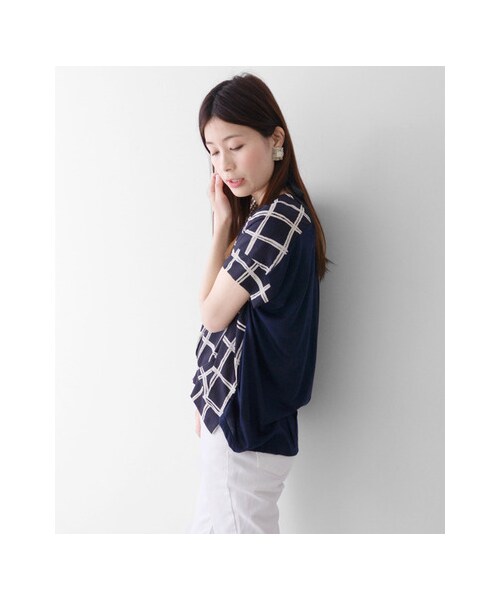 URBAN RESEARCH DOORS(アーバンリサーチドアーズ)の「ウィンドペン切替プルオーバー(トップス・レディース・ネイビー/オフ・one)」の6枚目の写真