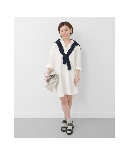 URBAN RESEARCH(アーバンリサーチ)の「オーバーシャツワンピース(ワンピース/ドレス・レディース・サックス/ホワイト・FREE)」の7枚目の写真