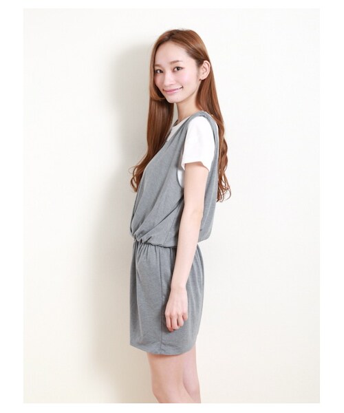 E hyphen world gallery（イーハイフンワールドギャラリー）の「【Special Price】カットジャンパースカート（スカート・レディース・グレー/ブラック・F）」の4枚目の写真