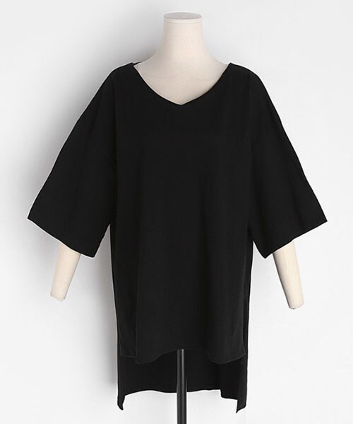 DHOLIC（ディーホリック）の「VネックアンバランスボクシーTシャツ（Tシャツ/カットソー・レディース・ホワイト/ブラック/ベージュ・FREE）」の2枚目の写真