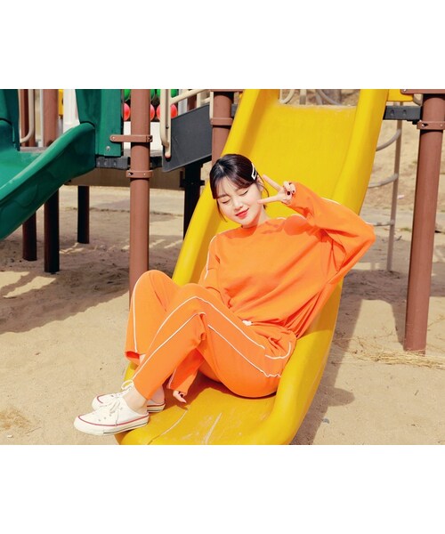 HOTPING（ホッピン）の「ダブルラインオーバーサイズTシャツ（Tシャツ/カットソー・レディース・Black/Orange/Grey/Purple・フリーサイズ）」の4枚目の写真