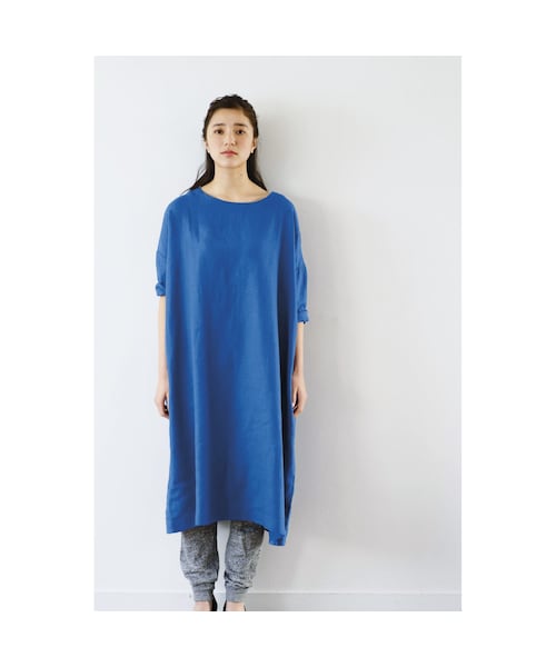 avecmoi(アヴェクモワ)の「avecmoi リネンワンピース〈ブルー〉(レディースファッション > ワンピース・チュニック > ワンピース・レディース・ブルー・1/2)」の3枚目の写真
