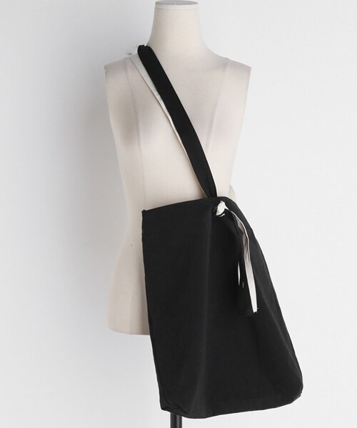 DHOLIC（ディーホリック）の「ツーストラップコットンバッグ（ショルダーバッグ・レディース・ブルー/ブラウン/ホワイト/ブラック・FREE）」の3枚目の写真