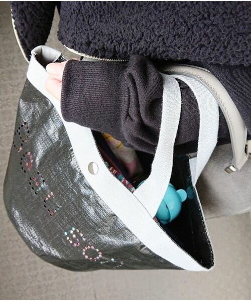 PONSEN（ポンセン）の「PONSEN　丸底バッグ（ハンドバッグ・レディース・その他）」の6枚目の写真