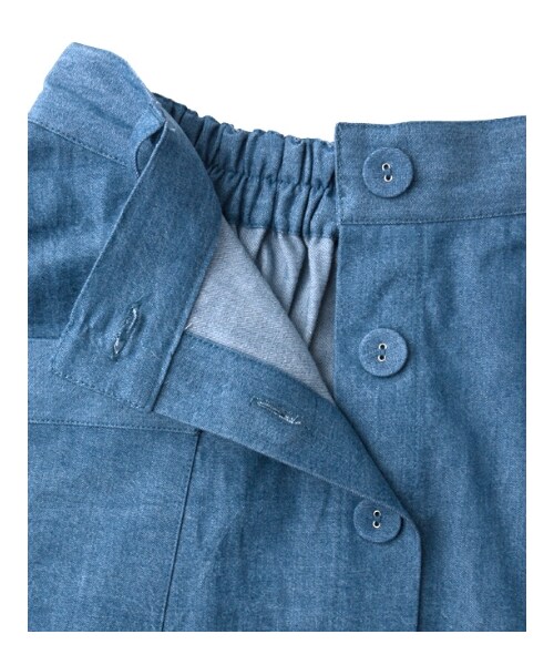 MAJESTIC LEGON（マジェスティックレゴン）の「☆膝丈前ボタンSK（パンツ・レディース・ネイビー/ラベンダー/オフ/ブルー・Free）」の12枚目の写真