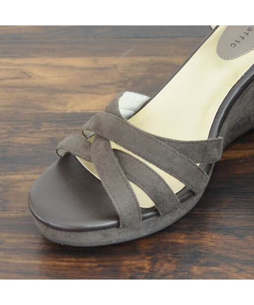 ORiental TRaffic（オリエンタルトラフィック）の「ウエッジストラップサンダル（その他・レディース・ブラック/グレー/レッド・S/M/L/LL）」の6枚目の写真
