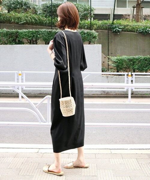 SLOBE IENA（スローブイエナ）の「《予約》Vネックフロントボタン  