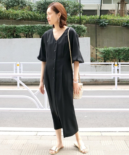 SLOBE IENA（スローブイエナ）の「《予約》Vネックフロントボタン  