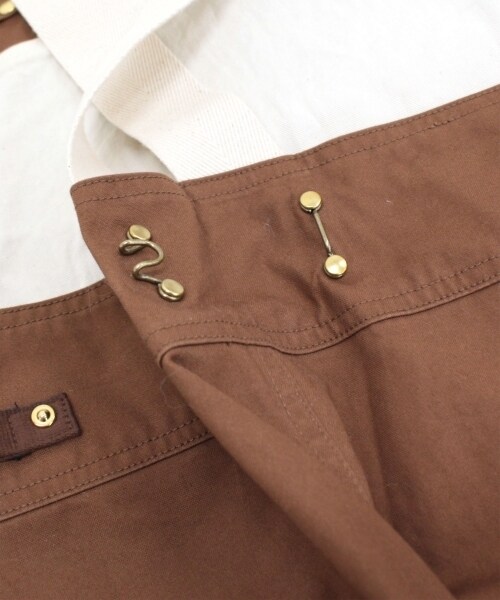 RNA-N(アールエヌエーエヌ)の「<予約>ボックスサロペットスカート(オールインワン・サロペット・レディース・ブラック/ブラウン・M)」の8枚目の写真