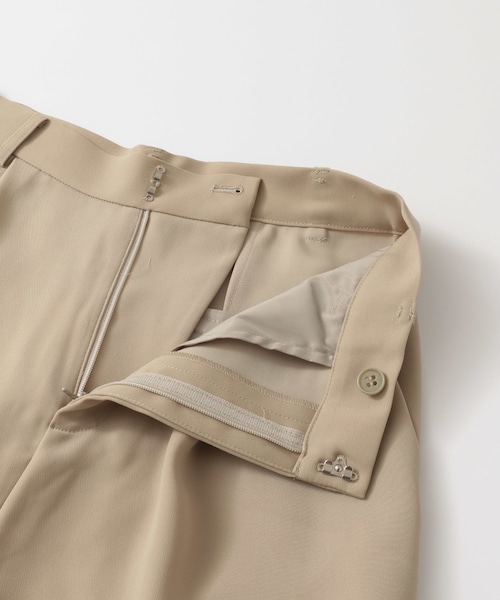 URBAN RESEARCH（アーバンリサーチ）の「タックワイドパンツ（パンツ・レディース・OFF/BEIGE/BLACK・36/38）」の15枚目の写真