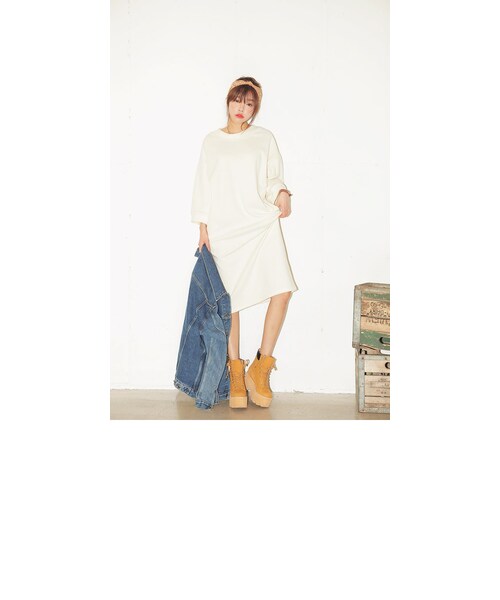 STYLENANDA（スタイルナンダ）の「ラウンドネック8分袖ルーズワンピース（その他・レディース・アイボリー・FREE）」の7枚目の写真
