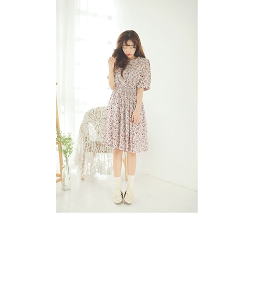 STYLENANDA（スタイルナンダ）の「ヴィンテージ花柄チャイナカラー 