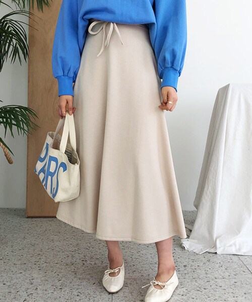 DHOLIC（ディーホリック）の「ドローストリングスリットAラインスカート（スカート・レディース・グレー/ベージュ/ブラック/ブルー・FREE）」の3枚目の写真