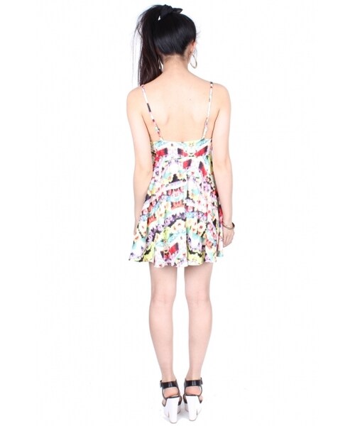 MINK PINK(ミンクピンク)の「Spring Wave Dress(ワンピース/ドレス・レディース・Colour n/a・s /m /l )」の4枚目の写真