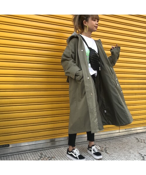 no brand(ノーブランド)の「フード付きバイカラートレンチ #1901(トレンチコート・レディース・その他)」の10枚目の写真