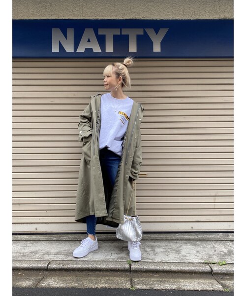 no brand(ノーブランド)の「フード付きバイカラートレンチ #1901(トレンチコート・レディース・その他)」の2枚目の写真