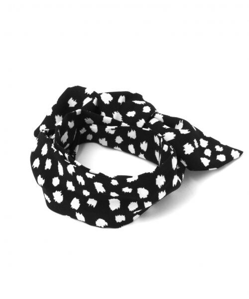 LEPSIM（レプシィム）の「ヒョウガラツイリースカーフ（その他・オフ/ブラック/ブラウン）」の5枚目の写真