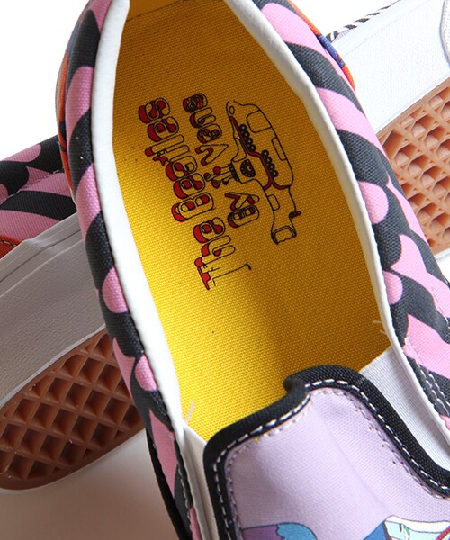 VANS(バンズ)の「CLASSIC SLIPON-THE BEATLES-(シューズ・メンズ・その他/柄6・8/9/10)」の11枚目の写真