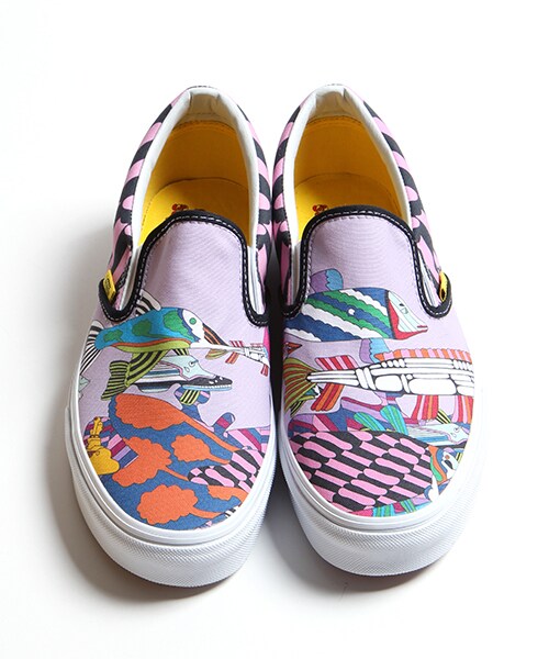 VANS(バンズ)の「CLASSIC SLIPON-THE BEATLES-(シューズ・メンズ・その他/柄6・8/9/10)」の2枚目の写真