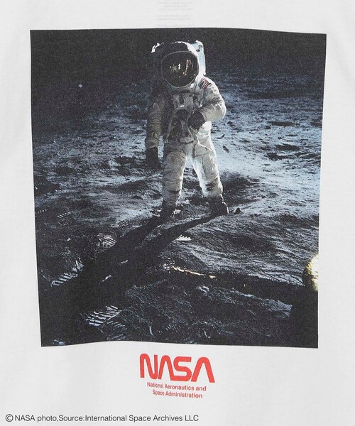 LEGENDA（レジェンダ）の「NASAコラボ BACK PHOTO クルーネックロンT