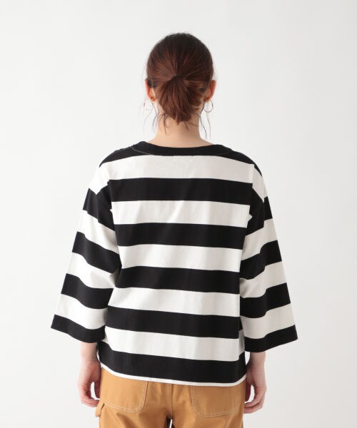 studio CLIP（スタディオクリップ）の「USAコットン7分袖アソートプルオーバー[WEB限定プラスサイズ]（トップス・ホワイト×ブラック/ブラック×グリーン/ネイビー×レッド/ホワイト×ブルー/オフホワイト/チャコール）」の8枚目の写真