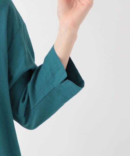 studio CLIP（スタディオクリップ）の「リネンレーヨンキーネックリラックスワンピース（ワンピース/ドレス・スモーク/ベージュ/イエロー/グリーン/ネイビー）」の10枚目の写真