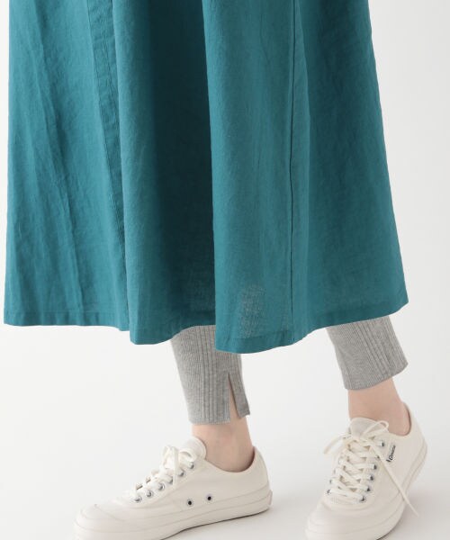 studio CLIP（スタディオクリップ）の「リネンレーヨンキーネックリラックスワンピース（ワンピース/ドレス・スモーク/ベージュ/イエロー/グリーン/ネイビー）」の12枚目の写真