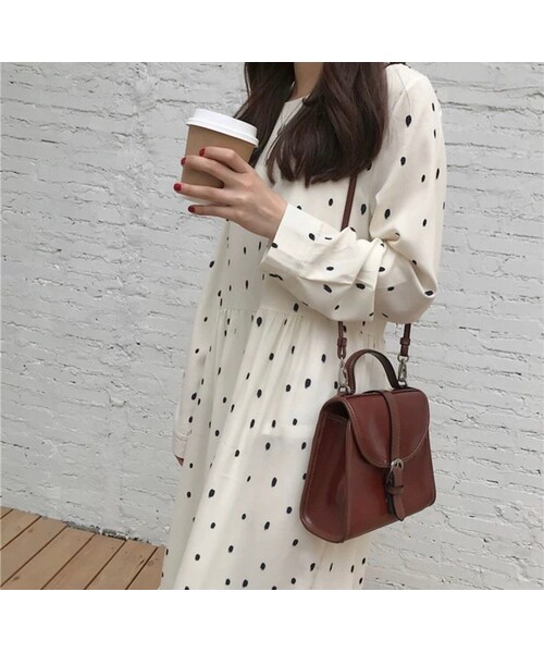 no brand（ノーブランド）の「CO017: 裾フリル型ドットワンピース（ワンピース・レディース・その他）」の3枚目の写真