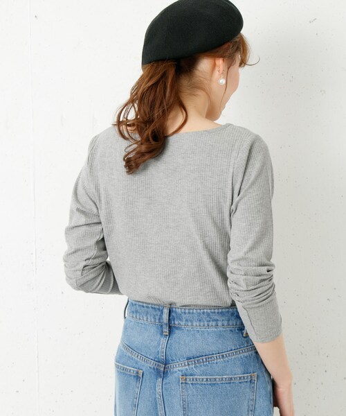 URBAN RESEARCH Sonny Label（アーバンリサーチサニーレーベル）の「リブスクエアネックプルオーバー（トップス・レディース・グレー/ブラック/ホワイト/レッド・FREE）」の5枚目の写真