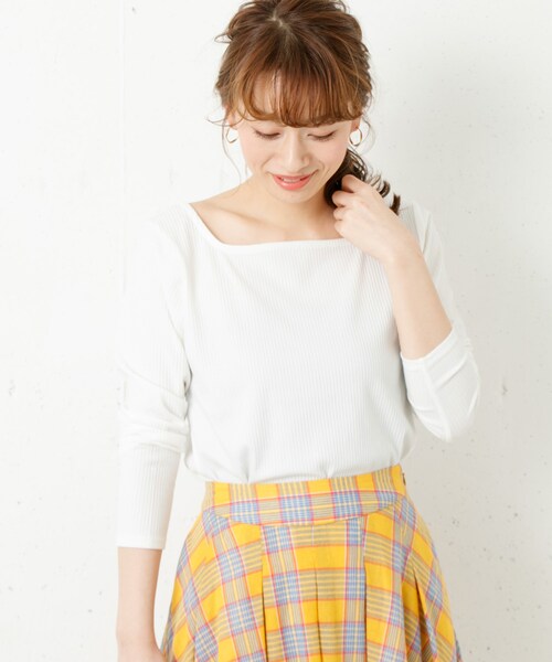 URBAN RESEARCH Sonny Label（アーバンリサーチサニーレーベル）の「リブスクエアネックプルオーバー（トップス・レディース・グレー/ブラック/ホワイト/レッド・FREE）」の4枚目の写真