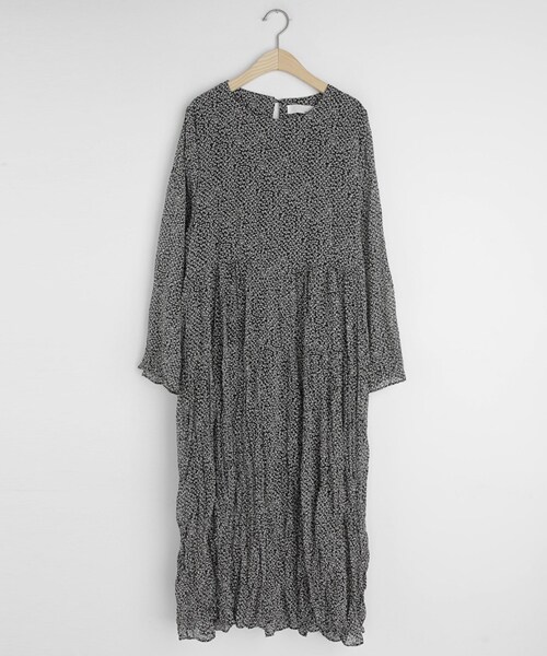 DHOLIC（ディーホリック）の「ギャザーフローラルワンピース（ワンピース・レディース・レッド/ブラック・FREE）」の2枚目の写真