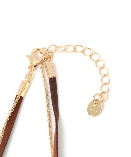 studio CLIP（スタディオクリップ）の「スクエア封入ロングネックレス（アクセサリー・ブラウン/ベージュ）」の4枚目の写真