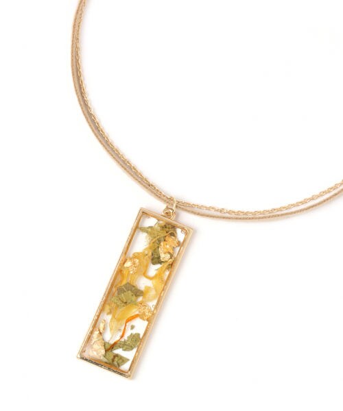 studio CLIP（スタディオクリップ）の「スクエア封入ロングネックレス（アクセサリー・ブラウン/ベージュ）」の2枚目の写真