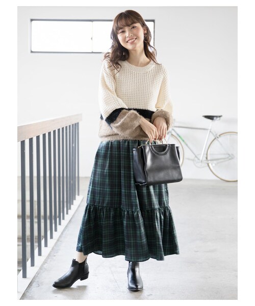 Green　Parks（グリーンパークス）の「≪USED≫・チェック柄ティアードスカート（スカート・キャメル/ネイビー・F）」の3枚目の写真