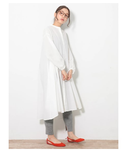 earth music&ecology(アースミュージックアンドエコロジー)の「・バンドカラーフレアシャツワンピース(ワンピース/ドレス・オフホワイト/グレーベージュ/ストライプ・F)」の3枚目の写真