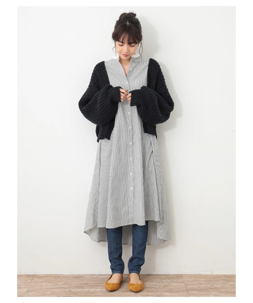 earth music&ecology(アースミュージックアンドエコロジー)の「・バンドカラーフレアシャツワンピース(ワンピース/ドレス・オフホワイト/グレーベージュ/ストライプ・F)」の6枚目の写真