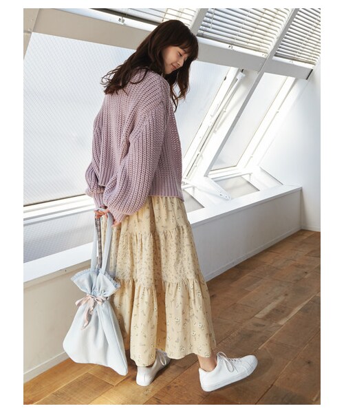 earth music&ecology（アースミュージックアンドエコロジー）の「ミックスパターンティアードスカート（スカート・ドット/フラワーベージュ/フラワーブラック・F）」の12枚目の写真