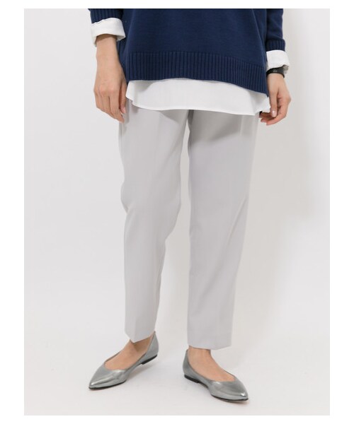 earth music&ecology(アースミュージックアンドエコロジー)の「id テーパードパンツ(パンツ・グレー/ブラック/ベージュ・S/M/L)」の5枚目の写真