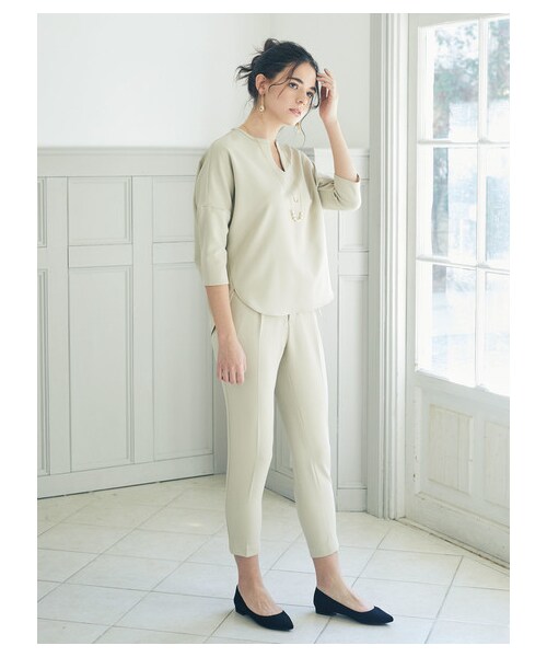 earth music&ecology(アースミュージックアンドエコロジー)の「id テーパードパンツ(パンツ・グレー/ブラック/ベージュ・S/M/L)」の10枚目の写真