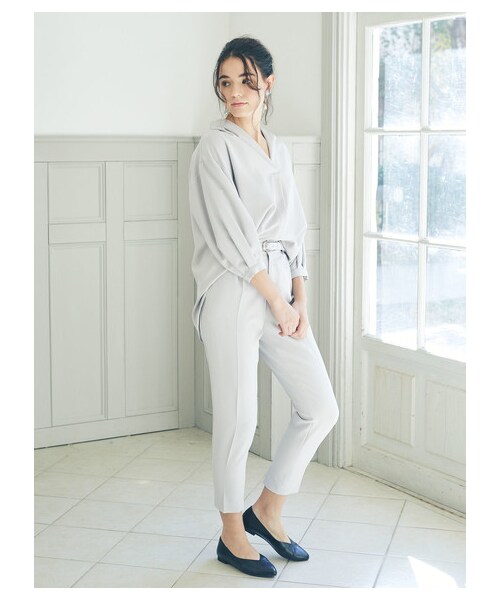 earth music&ecology(アースミュージックアンドエコロジー)の「id テーパードパンツ(パンツ・グレー/ブラック/ベージュ・S/M/L)」の13枚目の写真