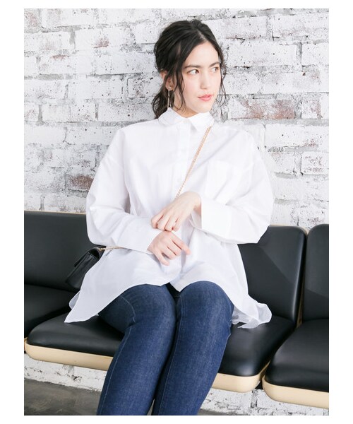 E hyphen world gallery（イーハイフンワールドギャラリー）の「【Special Price】ブロードビッグシャツ（ワンピース/ドレス・オフホワイト/ブラック/ネイビー・F）」の4枚目の写真