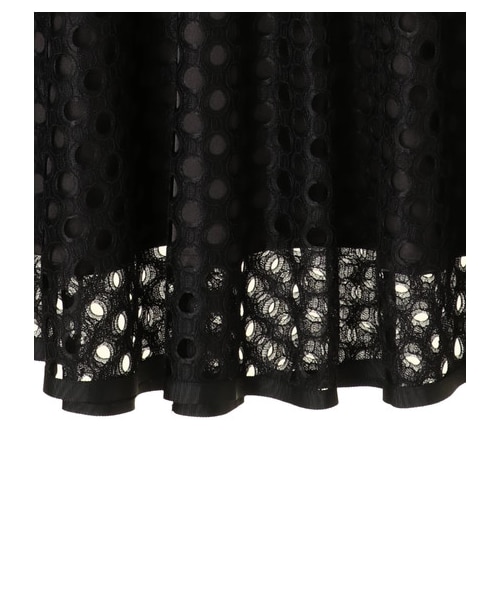 YECCA VECCA（イェッカヴェッカ）の「ドットレースフレアスカート（スカート・ホワイト/ブラック・F）」の7枚目の写真