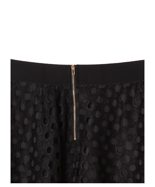 YECCA VECCA（イェッカヴェッカ）の「ドットレースフレアスカート（スカート・ホワイト/ブラック・F）」の8枚目の写真