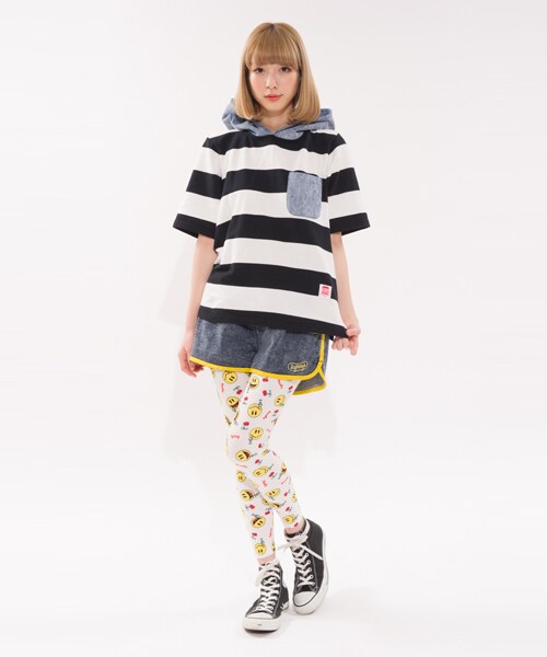 Aymmy in the batty girls（エイミーインザバッティーガール）の「KIDZ HOODIE（トップス・レディース・レッド/ブラック・M）」の2枚目の写真