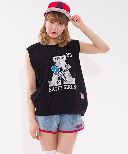 Aymmy in the batty girls(エイミーインザバッティーガール)の「BAD CLUB SWEAT(トップス・レディース・レッド/グリーン/ブラック・M)」の2枚目の写真