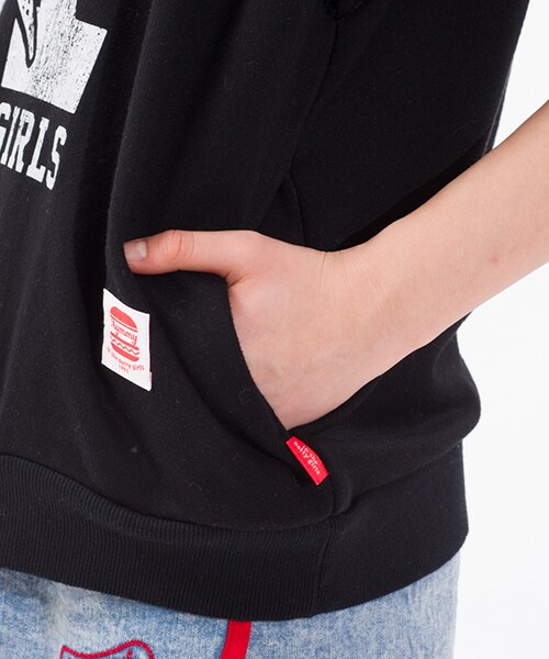 Aymmy in the batty girls(エイミーインザバッティーガール)の「BAD CLUB SWEAT(トップス・レディース・レッド/グリーン/ブラック・M)」の6枚目の写真