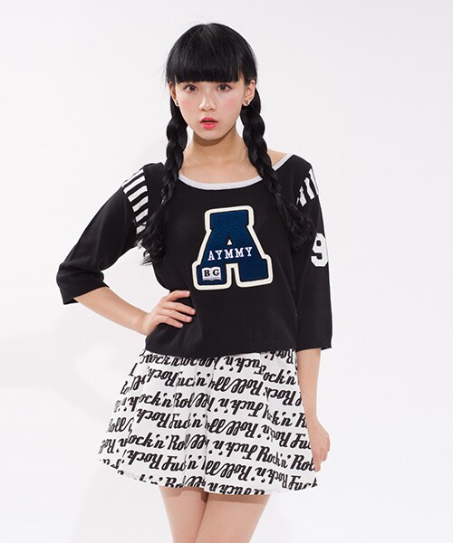 Aymmy in the batty girls（エイミーインザバッティーガール）の「CHEERS KNIT（トップス・レディース・レッド/ブラック・S/M）」の2枚目の写真