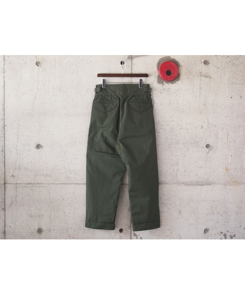 Ordinary fits（オーディナリーフィッツ）の「BRITISH KHAKI〈ブリティッシュカーキ〉 BRITISH GURKHA